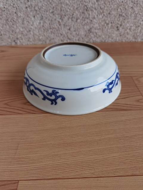 古玩陶瓷花果紋青花盤拍賣,當前價格220元