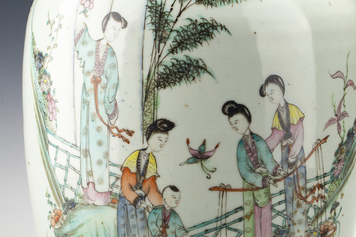 古玩陶瓷民國·粉彩仕女教子圖雙耳大瓶拍賣,當前價格1308元