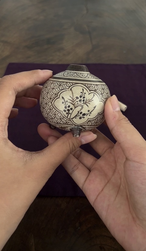古玩陶瓷吉州窯白底黑花水盂真品鑒賞圖