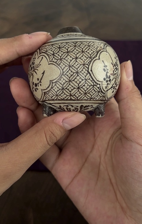 古玩陶瓷吉州窯白底黑花水盂真品鑒賞圖