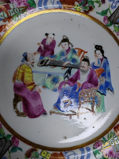 古玩陶瓷咸豐細路廣彩人物盤真品鑒賞圖