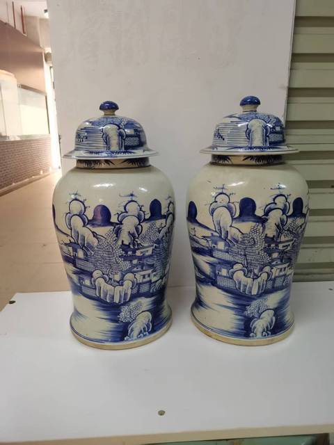 古玩陶瓷山水紋青花將軍罐真品鑒賞圖