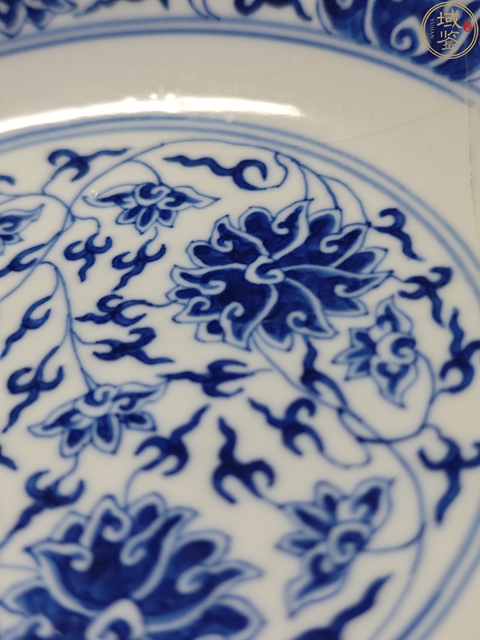 古玩陶瓷光緒青花纏枝蓮紋盤真品鑒賞圖