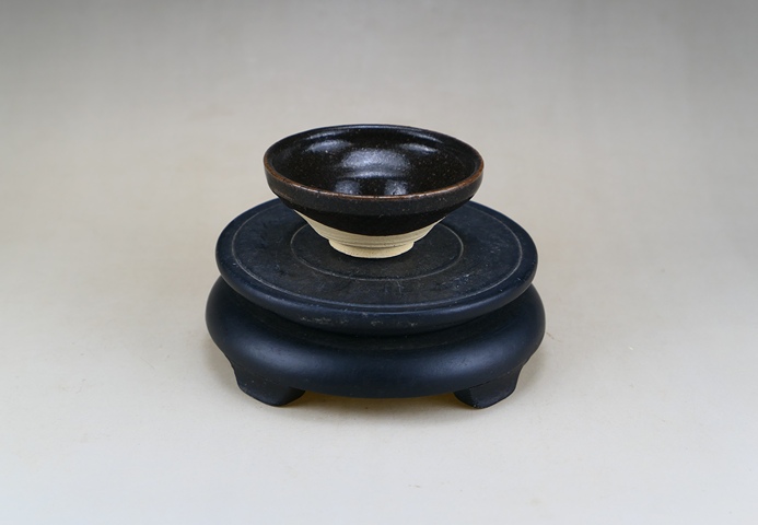 古玩陶瓷南宋.吉州窯黑釉茶盞(高級茶器)拍賣,當(dāng)前價格41元