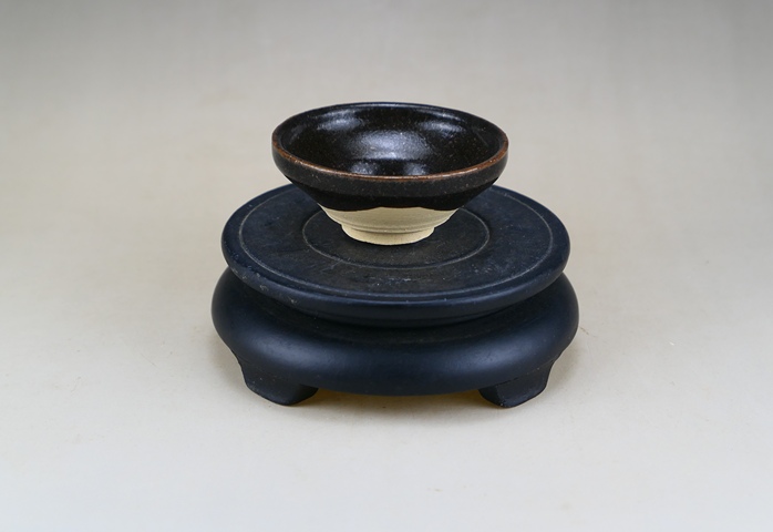 古玩陶瓷南宋.吉州窯黑釉茶盞(高級茶器)拍賣,當(dāng)前價格41元
