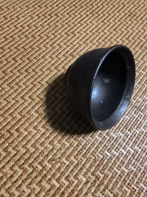 古玩陶瓷黑釉高足杯真品鑒賞圖