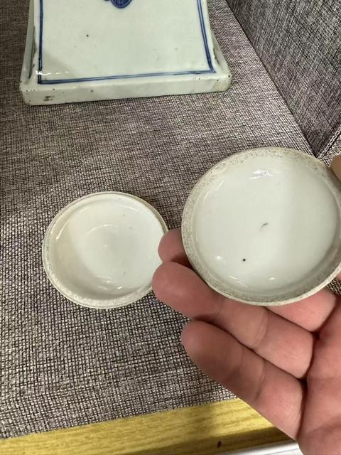 古玩陶瓷粉彩蓋盒真品鑒賞圖