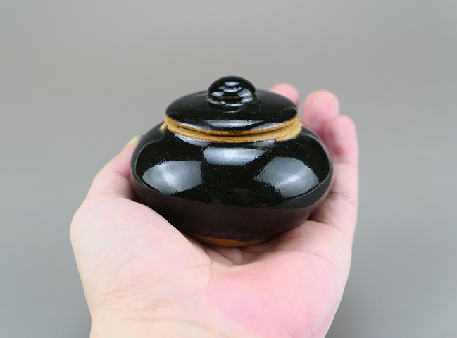 古玩陶瓷明晚期.耀州窯黑釉茶入(高級茶器)拍賣,當前價格1元