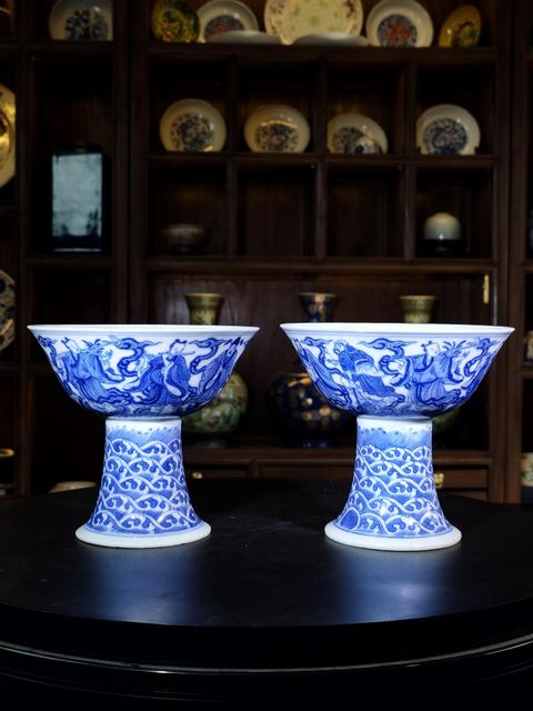 古玩陶瓷【孤品一對官窯】清道光二十五年青花八仙祝壽圖高足碗一對詢價出拍賣,當前價格666666元