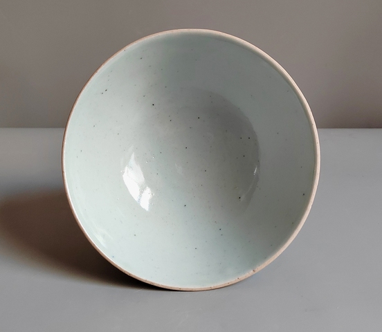 古玩陶瓷豆青釉茶圓真品鑒賞圖