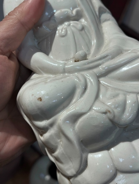 古玩陶瓷德化窯白釉觀音像拍賣,當(dāng)前價(jià)格660元