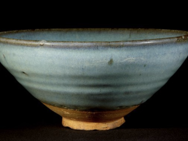 古玩陶瓷均窯碗真品鑒賞圖