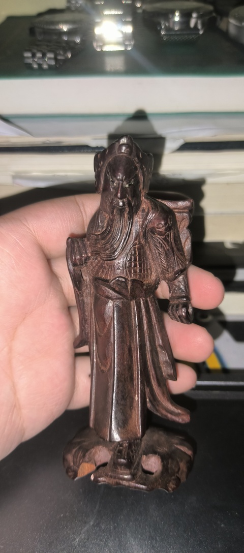 古玩雜項(xiàng)關(guān)公木雕真品鑒賞圖