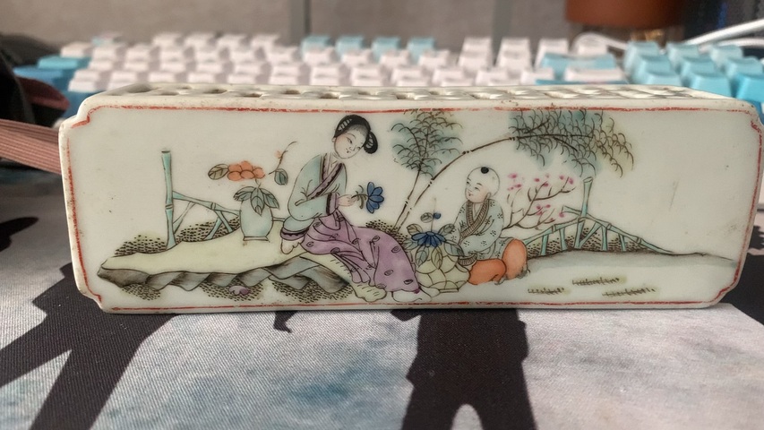 古玩陶瓷仕女嬰戲紋鎮紙真品鑒賞圖