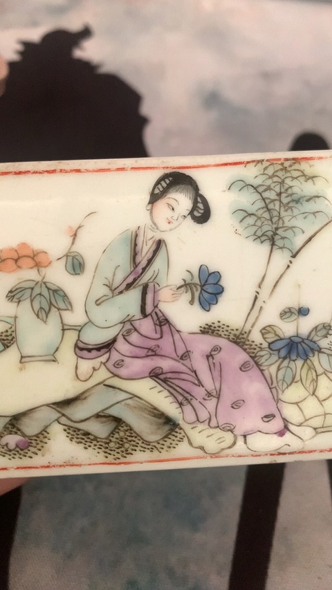 古玩陶瓷仕女嬰戲紋鎮紙真品鑒賞圖