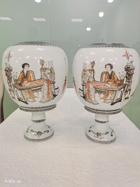 古玩陶瓷才子佳人燈罩真品鑒賞圖