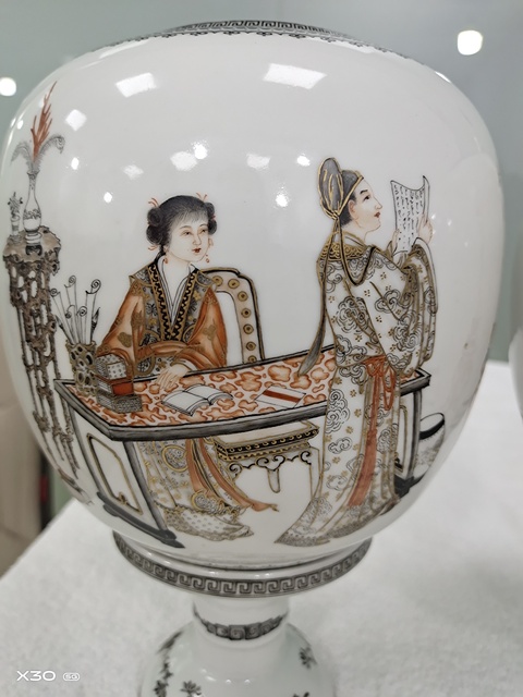 古玩陶瓷才子佳人燈罩真品鑒賞圖