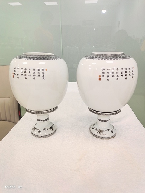 古玩陶瓷才子佳人燈罩真品鑒賞圖