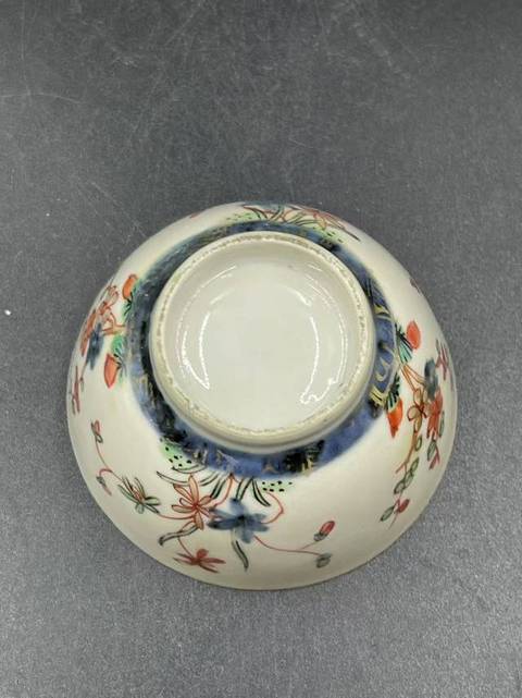 古玩陶瓷花卉紋杯真品鑒賞圖