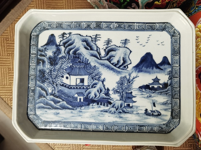 古玩陶瓷青花茶盤真品鑒賞圖
