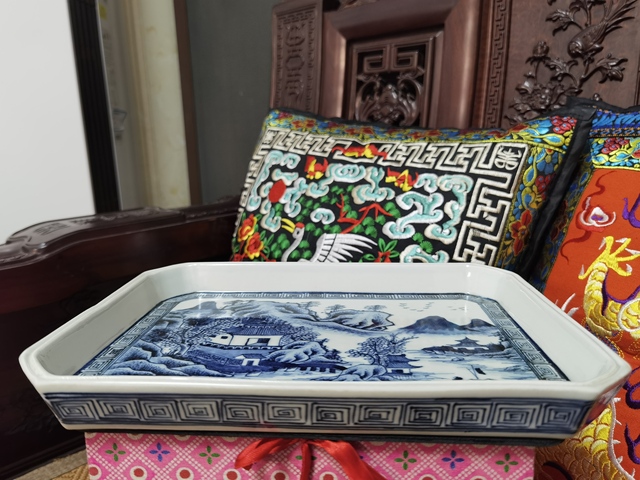 古玩陶瓷青花茶盤真品鑒賞圖