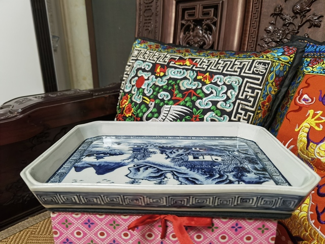 古玩陶瓷青花茶盤真品鑒賞圖