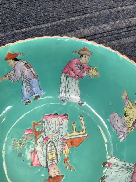 古玩陶瓷人物紋粉彩碗真品鑒賞圖