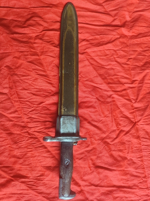 古玩銅器軍刀真品鑒賞圖