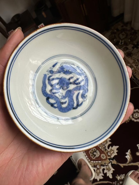古玩陶瓷青花龍紋小盤（日本）真品鑒賞圖