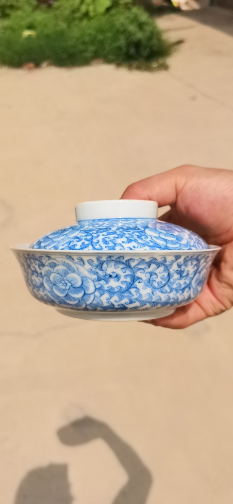古玩陶瓷錦堂發記款花卉紋青花蓋碗真品鑒賞圖