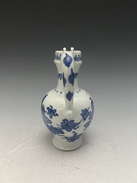 古玩陶瓷清·康熙青花山水人物紋花澆真品鑒賞圖