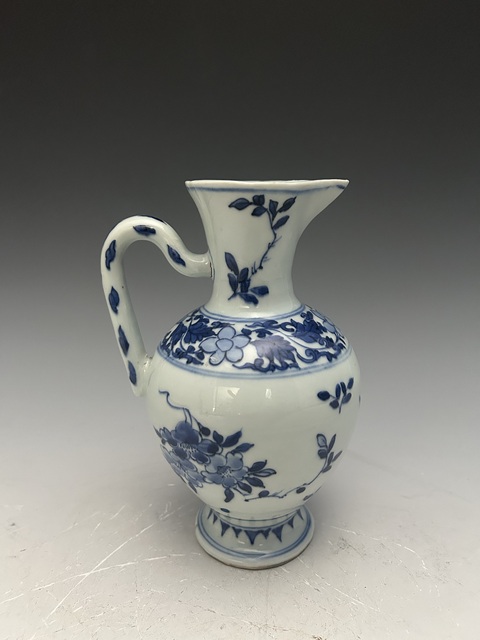 古玩陶瓷清·康熙青花花卉紋花澆真品鑒賞圖