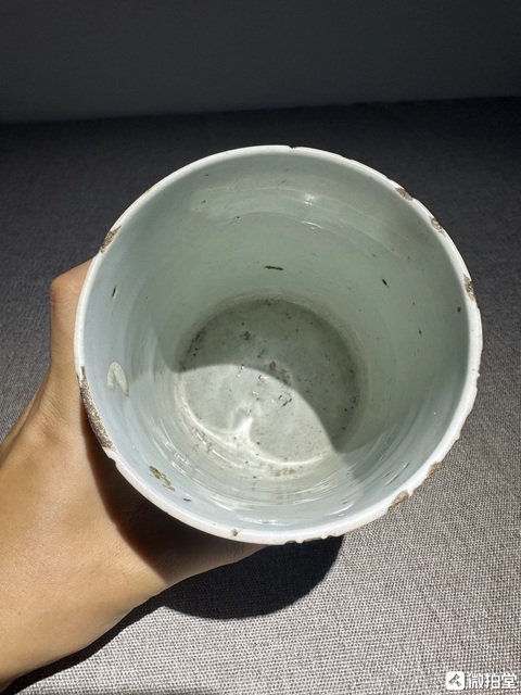 古玩陶瓷粉彩洞石錦雞牡丹紋筆筒真品鑒賞圖