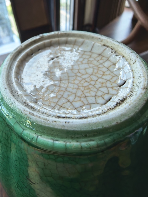 古玩陶瓷綠哥釉瓜棱罐真品鑒賞圖