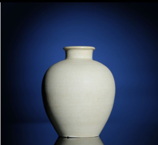 古玩陶瓷唐 邢窯白釉梅瓶拍賣,當前價格35800元