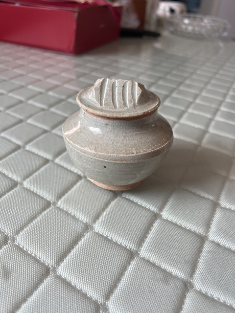 古玩陶瓷蓋罐真品鑒賞圖