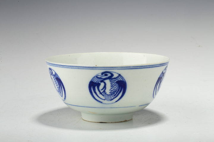古玩陶瓷·青花團鶴紋碗
真品鑒賞圖