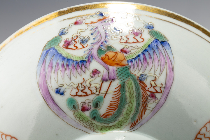 古玩陶瓷·粉彩團龍團鳳紋碗
真品鑒賞圖