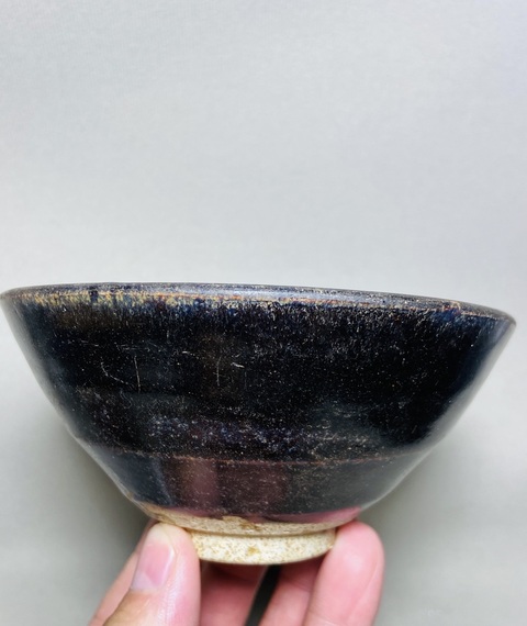 古玩陶瓷窯變黑釉茶碗真品鑒賞圖