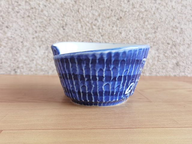 古玩陶瓷出口創匯期青花碗拍賣,當前價格198元