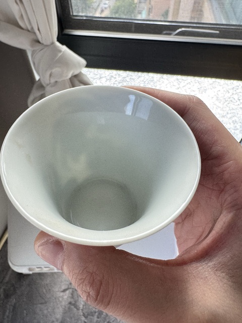 古玩陶瓷獅紋馬蹄杯真品鑒賞圖