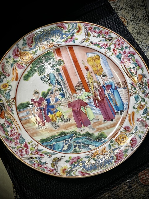 古玩陶瓷廣彩人物故事紋盤真品鑒賞圖