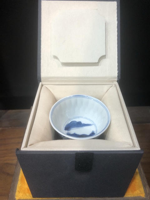 古玩陶瓷青花杯真品鑒賞圖