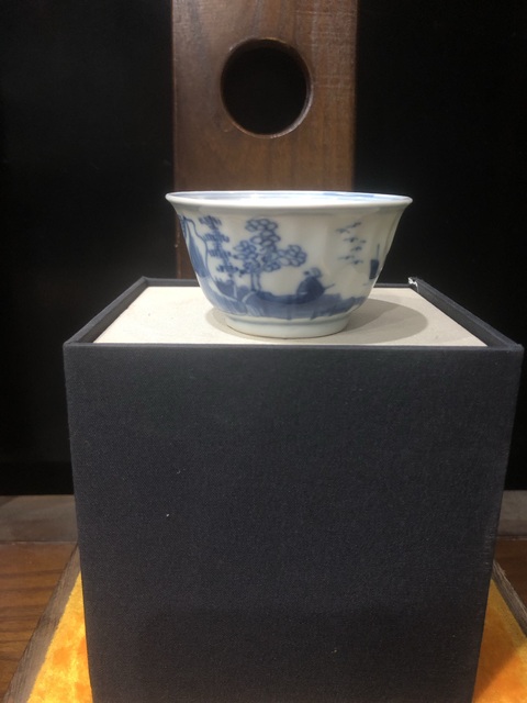 古玩陶瓷青花杯真品鑒賞圖