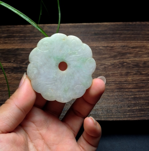 古玩玉器翡翠雕“花卉璧”真品鑒賞圖
