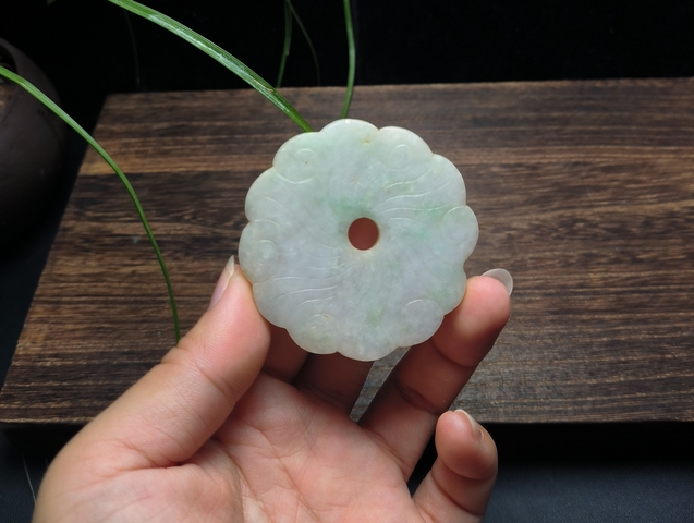 古玩玉器翡翠雕“花卉璧”真品鑒賞圖