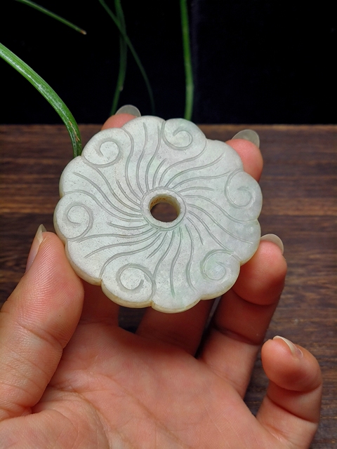 古玩玉器翡翠雕“花卉璧”真品鑒賞圖