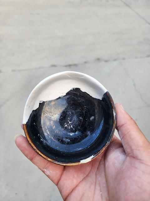 古玩陶瓷定窯窯黑釉鐵銹斑羅漢碗拍賣,當前價格2500元