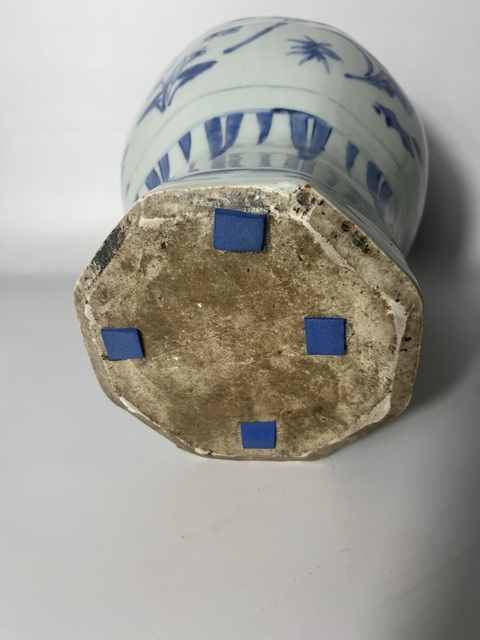 古玩陶瓷明天啟四季花卉紋青花罐真品鑒賞圖