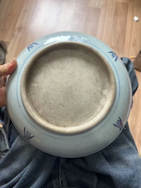 古玩陶瓷梵字紋青花盤真品鑒賞圖